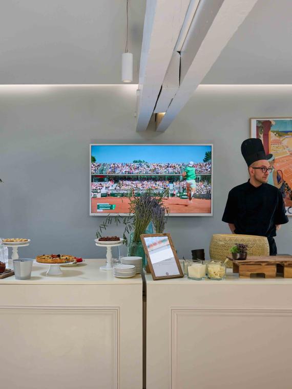 Le bar de l'espace Mezzanine de Roland-Garros