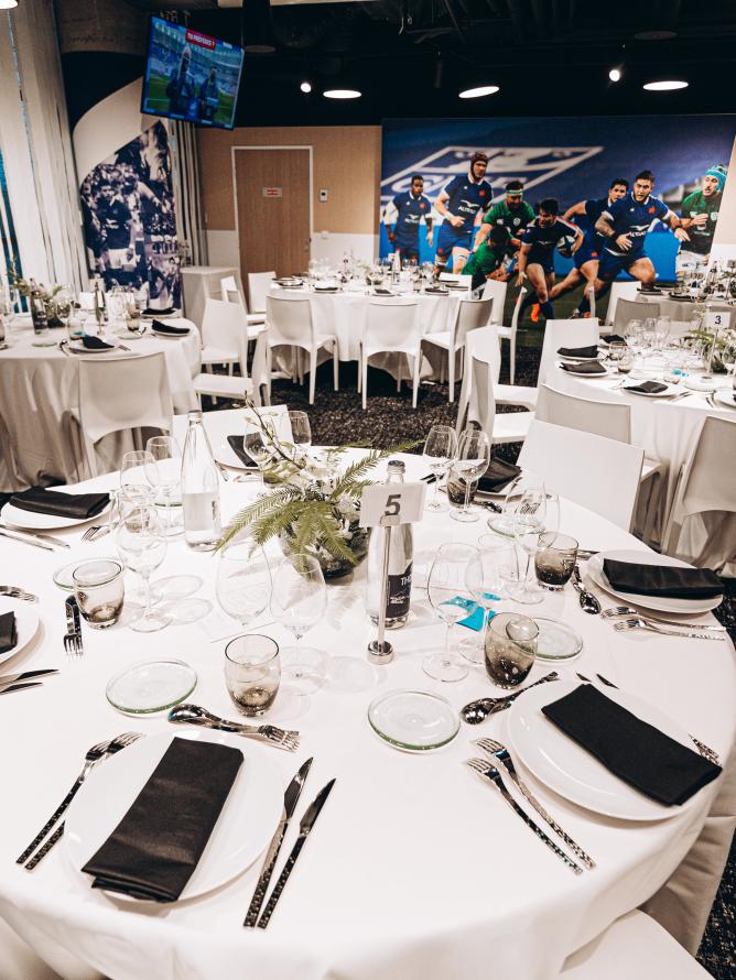 The VIP area at the Stade de France and the tables for lunch or dinner during the 6 Nations Tournament