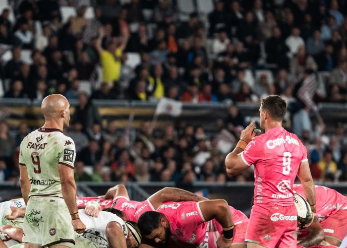 Billets premium pour un match de rugby Top 14, offrant une expérience exclusive et VIP